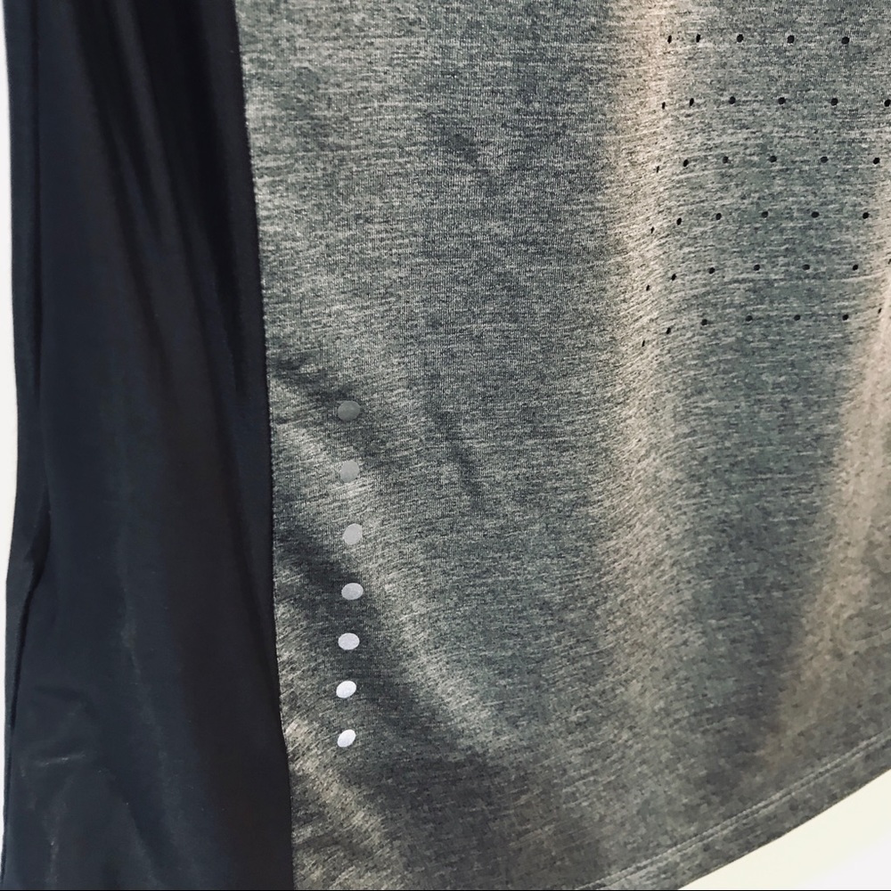 Nike Tech Top XS - Picture 6 of 9